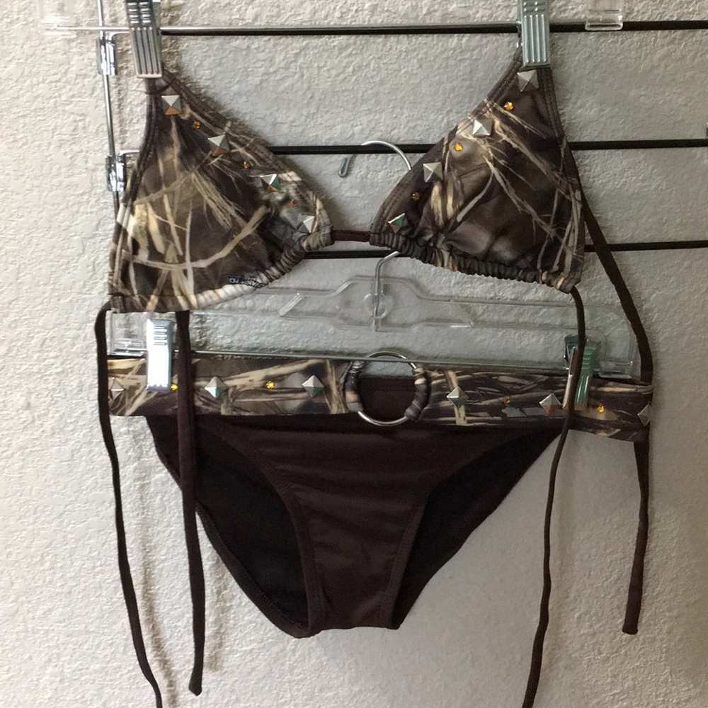 Advantage Max 4 HD Camouflage, Studded Bikini Set